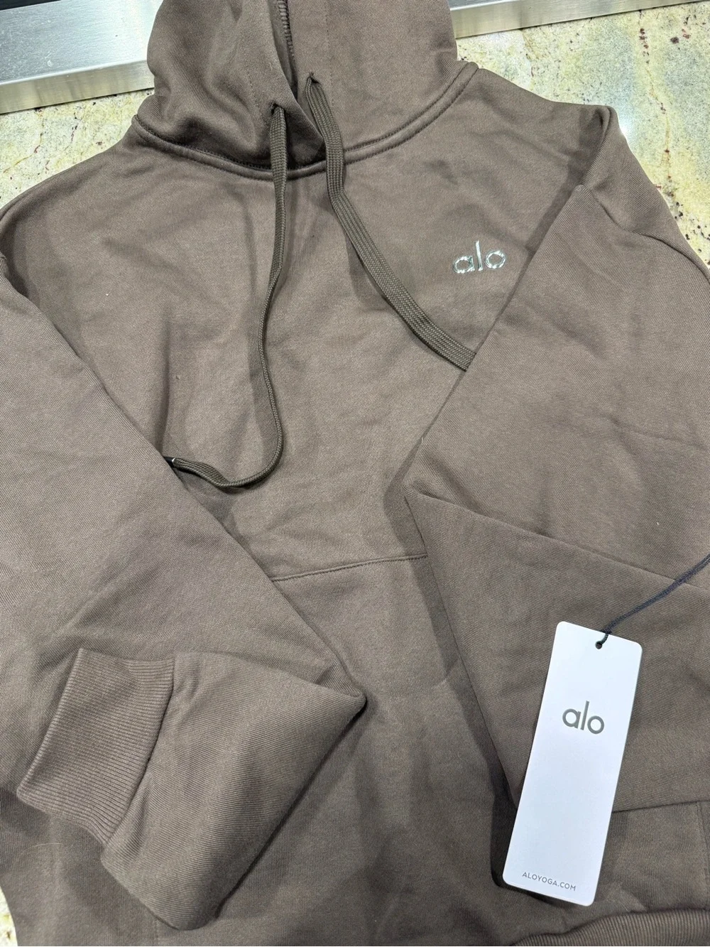 ALO Yoga Brown Relaxed Accolade Hoodie